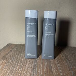 Living proof phd shampoo and conditioner set